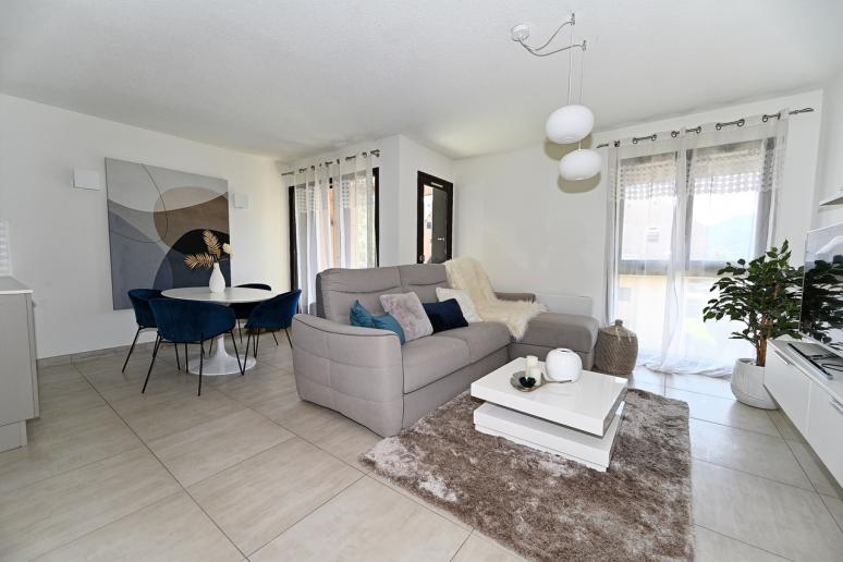 Barby 73230 Appartement T5 92m² 279000€