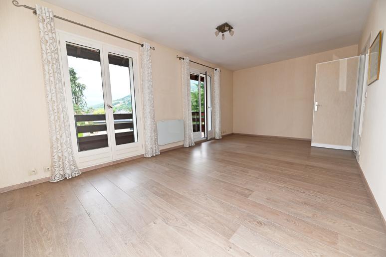 Photo-Appartement-T3-Barby-73230