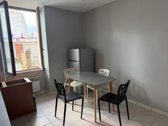 Chambery 73000 Appartement T2 27m² 89500€